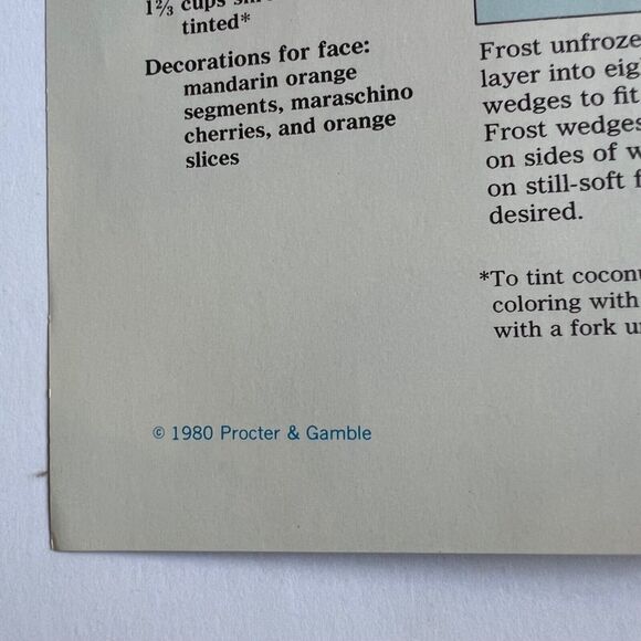 Vintage 1980 Cookbook Duncan Hines Delicious Cake Designs Paperback - Picture 2 of 10